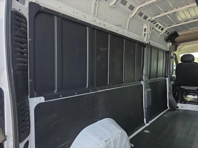 2025 Ram ProMaster 2500 Cargo Van Tradesman High Roof 159" WB w/Pass Seat