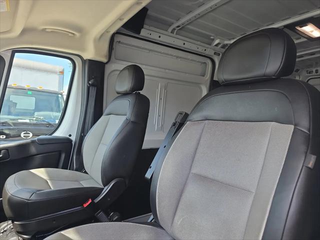 2025 Ram ProMaster 2500 Cargo Van Tradesman High Roof 159" WB w/Pass Seat