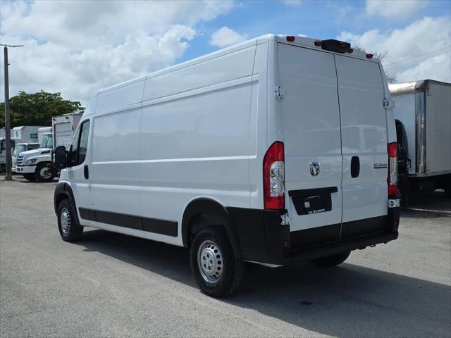 2025 Ram ProMaster 2500 Cargo Van Tradesman High Roof 159" WB w/Pass Seat