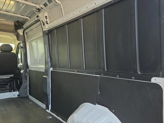 2025 Ram ProMaster 2500 Cargo Van Tradesman High Roof 159" WB w/Pass Seat