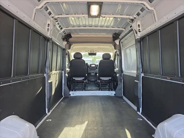 2025 Ram ProMaster 2500 Cargo Van Tradesman High Roof 159" WB w/Pass Seat