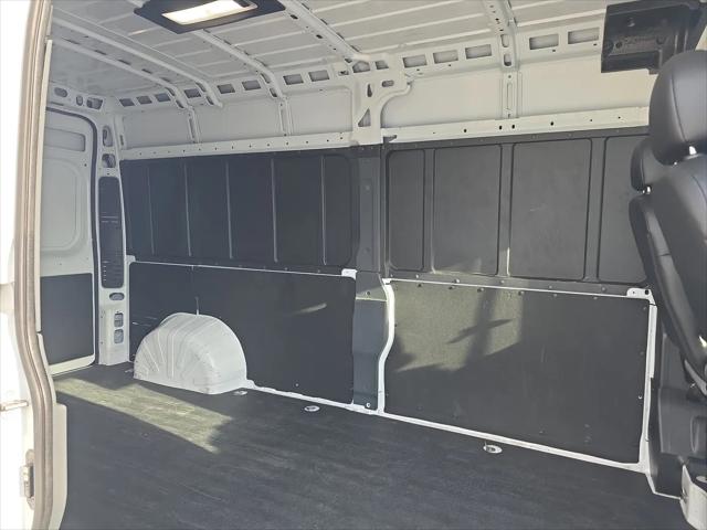2025 Ram ProMaster 2500 Cargo Van Tradesman High Roof 159" WB w/Pass Seat