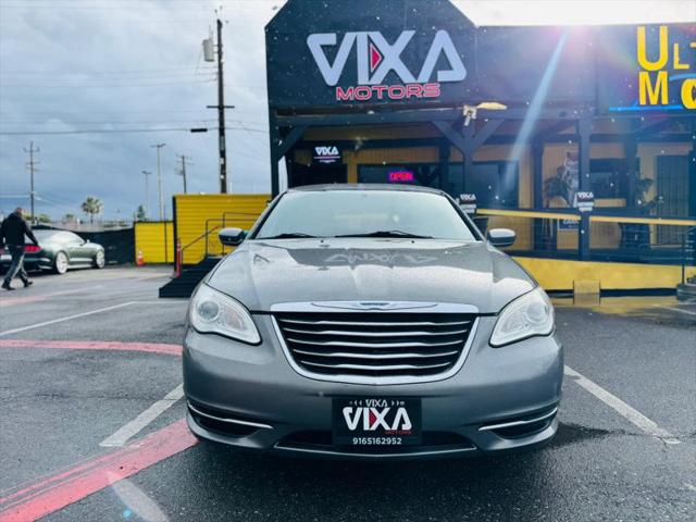 2012 Chrysler 200 LX