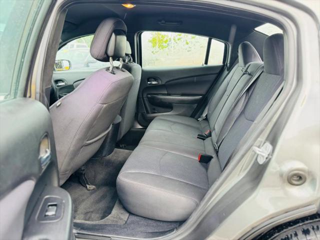 2012 Chrysler 200 LX