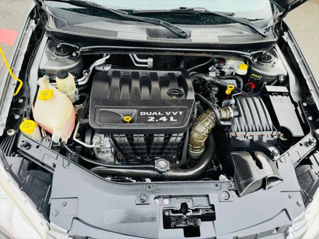 2012 Chrysler 200 LX