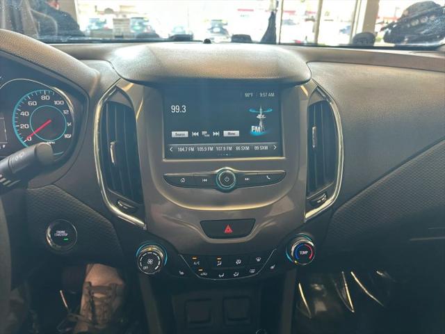 2017 Chevrolet Cruze LT Auto