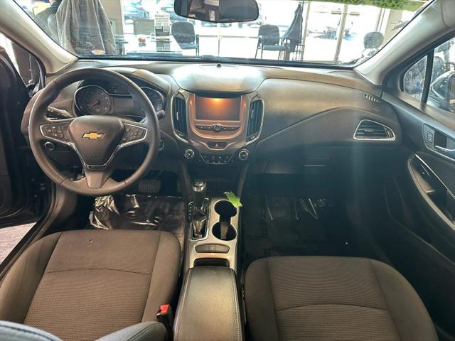 2017 Chevrolet Cruze LT Auto