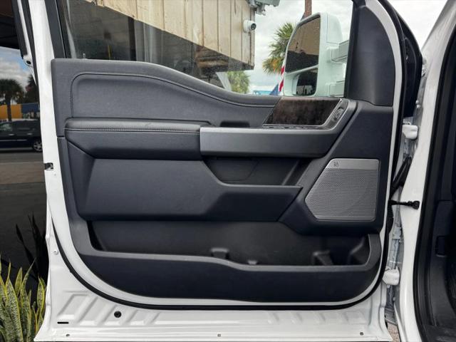 2025 Ford F-550 Lariat