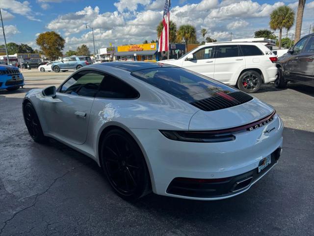 2021 Porsche 911 Carrera