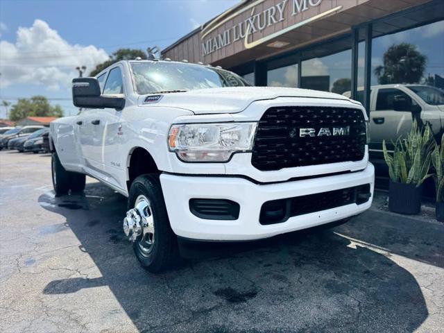 2023 Ram 3500 Tradesman Crew Cab 4x4 8' Box