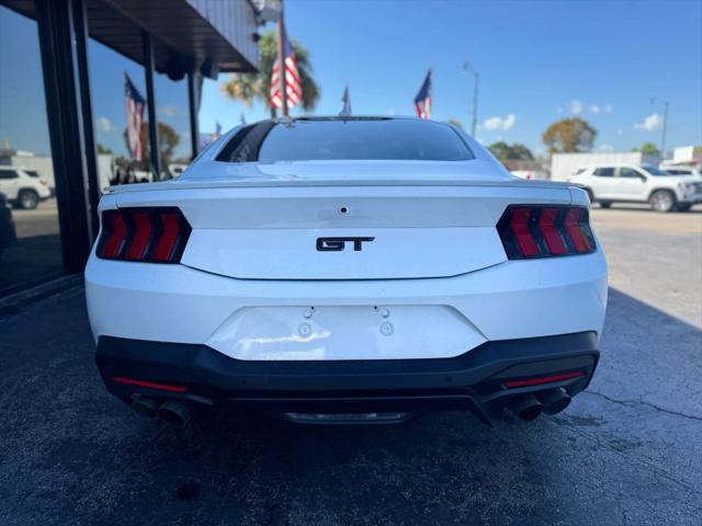 2024 Ford Mustang GT Premium Fastback