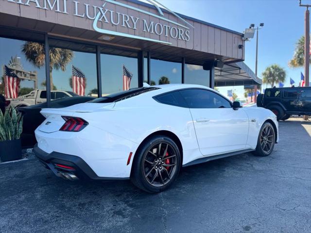 2024 Ford Mustang GT Premium Fastback
