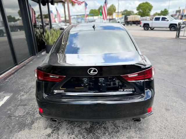 2016 Lexus IS 200t 200t