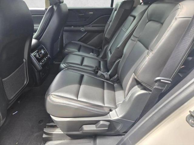 2023 Lincoln Aviator Standard
