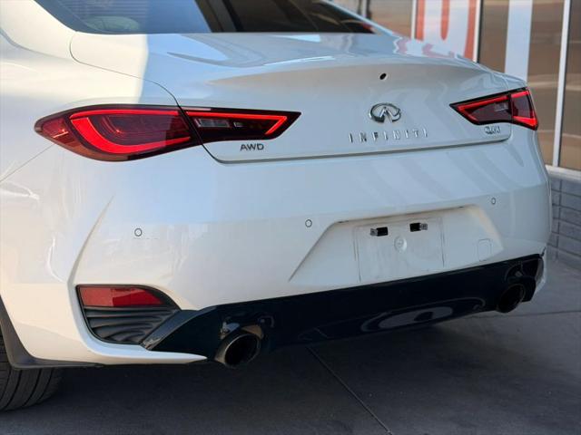 2017 INFINITI Q60 2.0t Premium