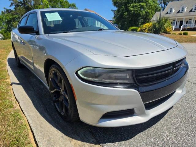 2020 Dodge Charger SXT RWD