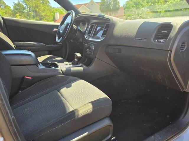 2020 Dodge Charger SXT RWD
