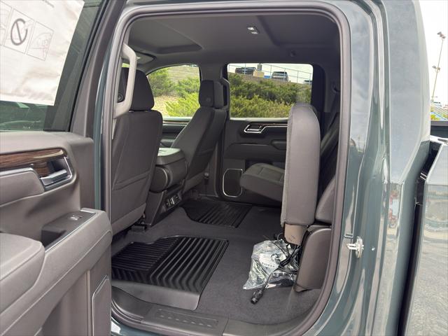 2026 Chevrolet Silverado 1500 4WD Crew Cab Short Bed LT with 2FL