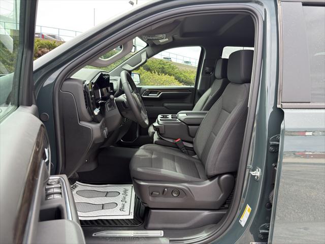 2026 Chevrolet Silverado 1500 4WD Crew Cab Short Bed LT with 2FL