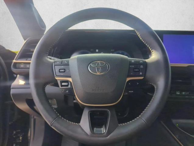 2025 Toyota Crown Signia Limited