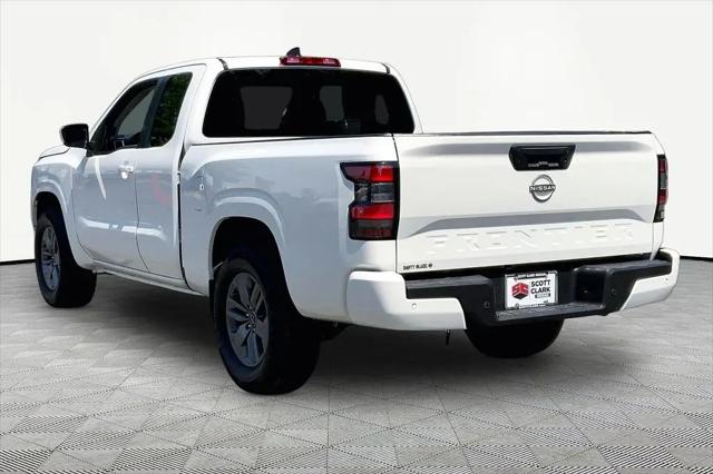 2025 Nissan Frontier King Cab SV 4x2