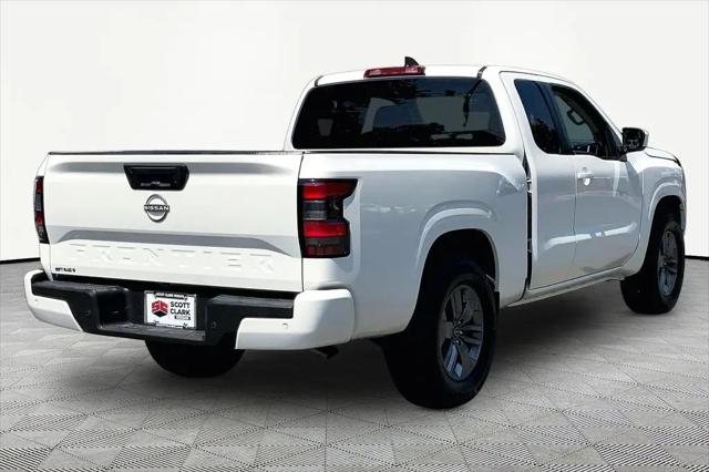 2025 Nissan Frontier King Cab SV 4x2