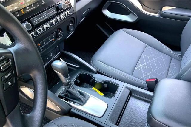 2025 Nissan Frontier King Cab SV 4x2