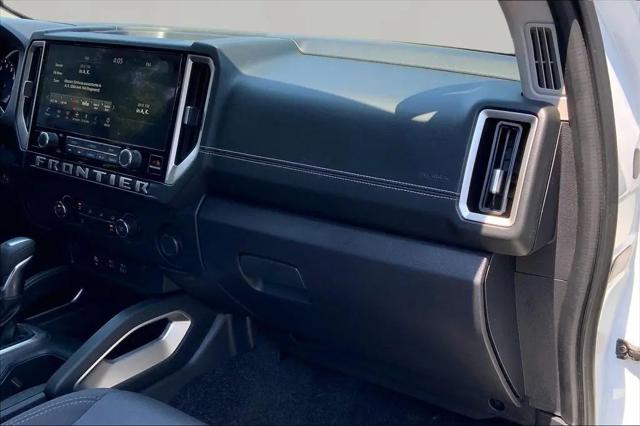 2025 Nissan Frontier King Cab SV 4x2