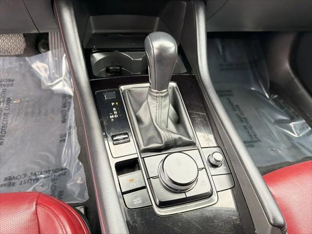 2025 Mazda Mazda3 2.5 S Carbon Edition