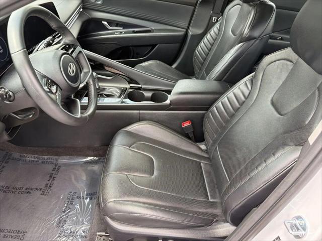 2025 Hyundai Elantra Hybrid Limited