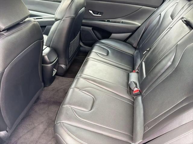 2025 Hyundai Elantra Hybrid Limited