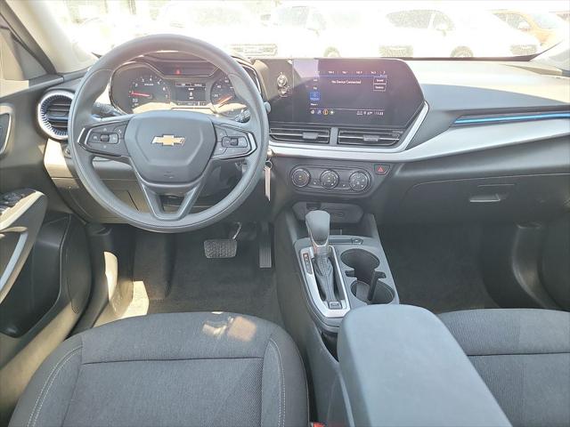 2024 Chevrolet Trax FWD SP