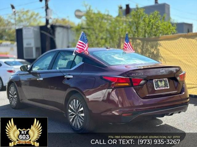2024 Nissan Altima SV FWD