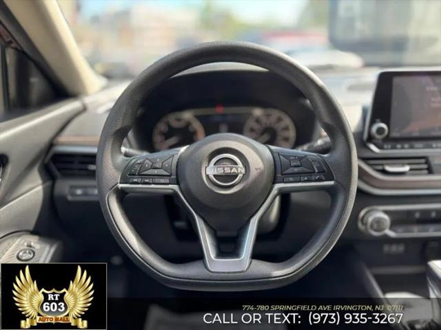 2024 Nissan Altima SV FWD