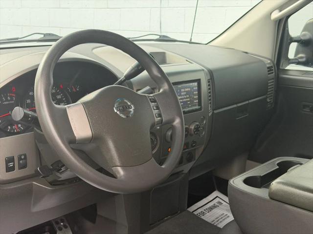 2004 Nissan Titan XE
