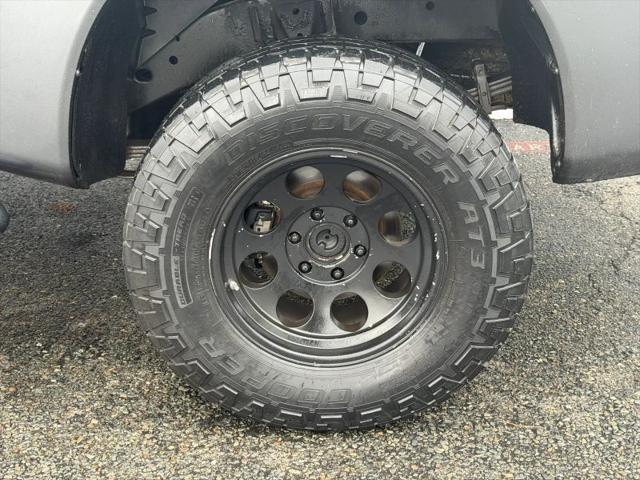 2004 Nissan Titan XE