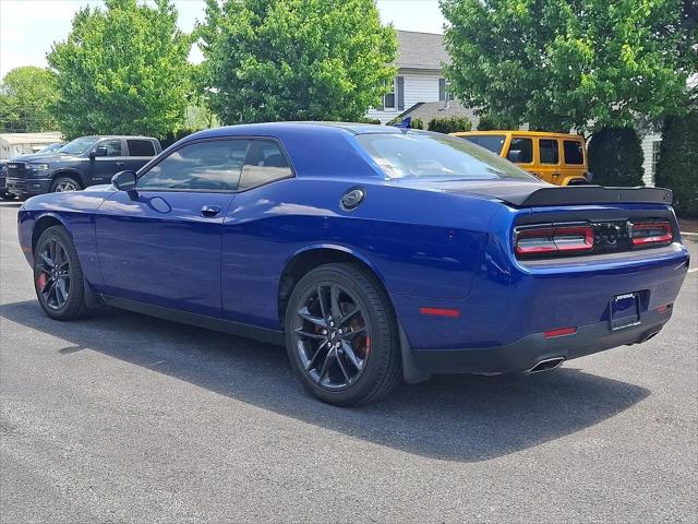 2022 Dodge Challenger SXT AWD