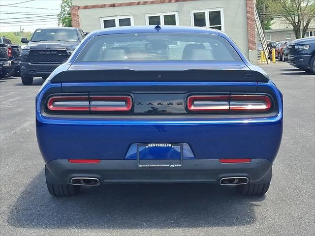 2022 Dodge Challenger SXT AWD