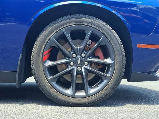 2022 Dodge Challenger SXT AWD