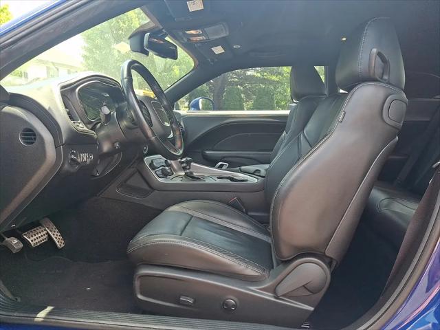 2022 Dodge Challenger SXT AWD