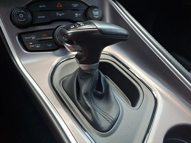 2022 Dodge Challenger SXT AWD