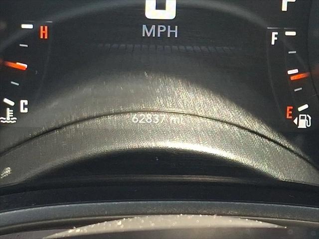 2022 Dodge Challenger SXT AWD