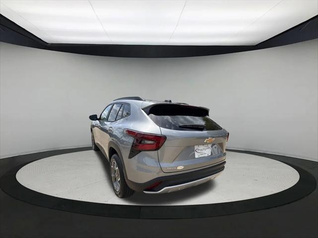 2026 Chevrolet Trax FWD LT