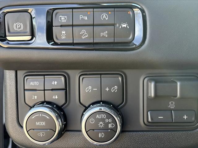 2026 GMC Yukon XL 4WD AT4 Ultimate