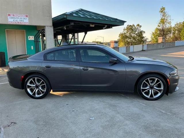 2016 Dodge Charger Road/Track