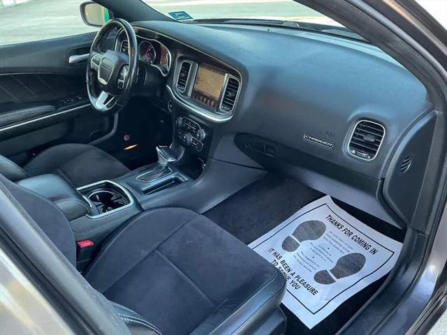 2016 Dodge Charger Road/Track