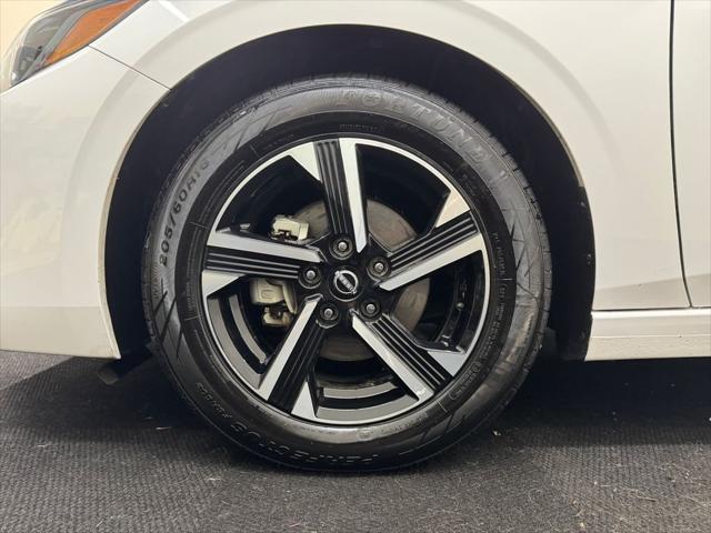 2024 Nissan Sentra SV Xtronic CVT