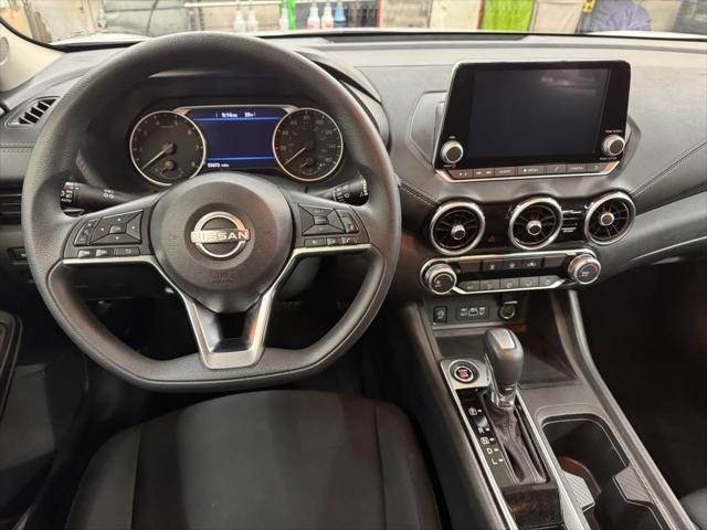 2024 Nissan Sentra SV Xtronic CVT