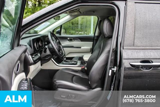 2022 Kia Carnival MPV LX Seat Package