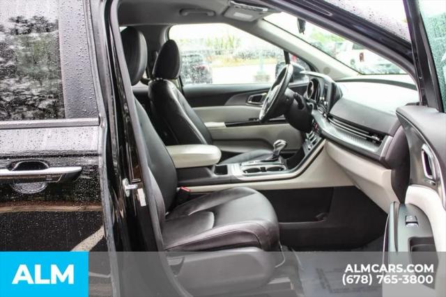 2022 Kia Carnival MPV LX Seat Package